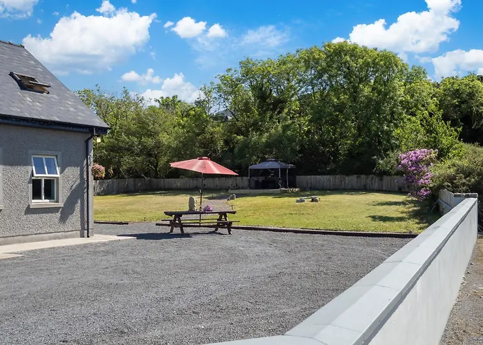 Whispering Meadows Renvyle